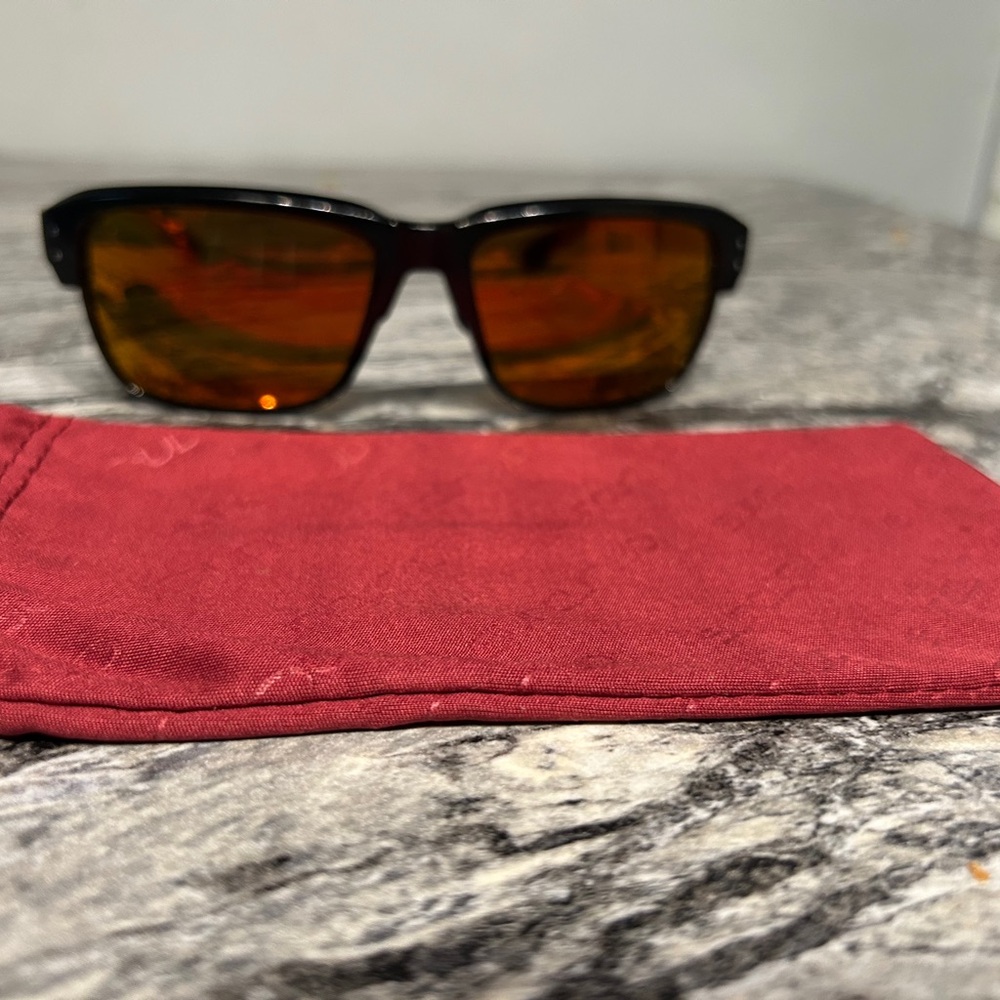 SUNCLOUD Black Sunglasses with Red Accents
